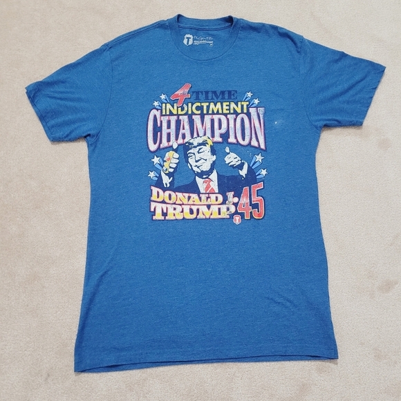 Trump 4 Time Indictment Champion 2024 T-Shirt 45 Felon Unisex Size Medium Blue - Picture 1 of 9